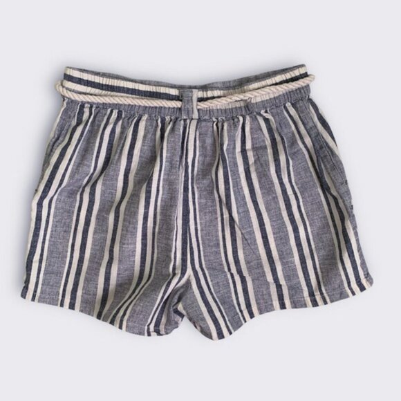 Ardene Striped Linen Shorts - Picture 2 of 4